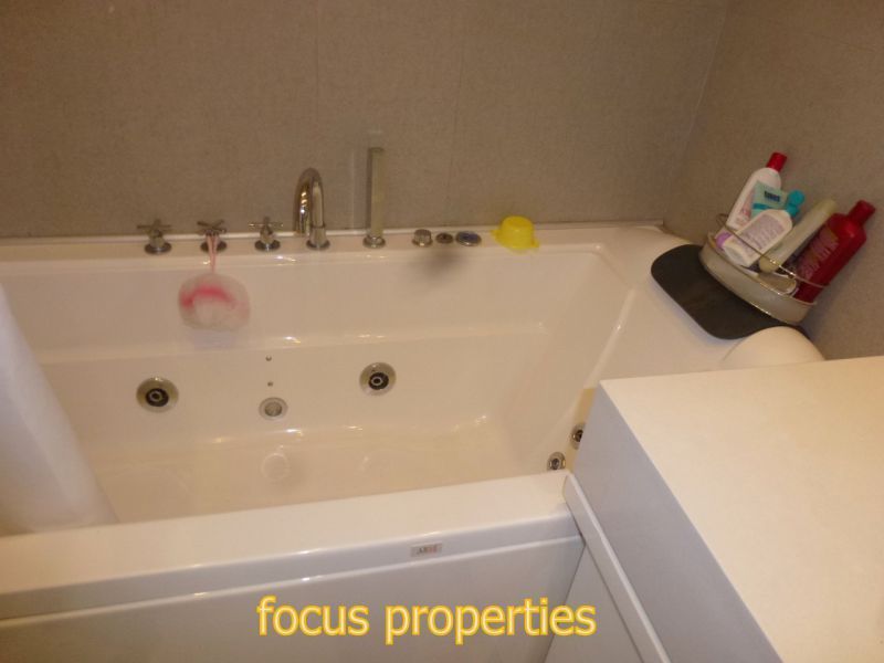 Photo 47152212
