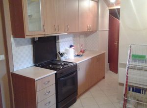 Studio/Γκαρσονιέρα, Παλαιόκαστρο