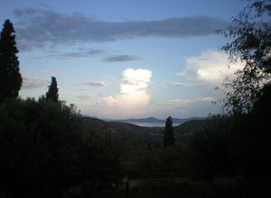 Μεζονέτα προς πώληση Στύρα 96 τ.μ. 2 Υπνοδωμάτια