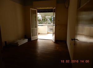 Photo 78552951