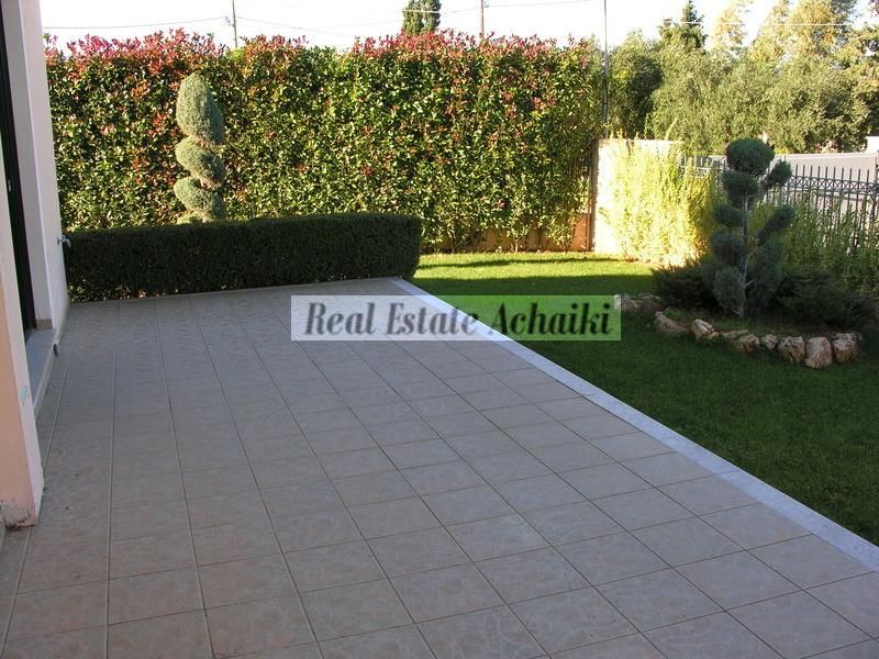 Photo 79169652