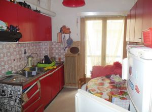 Apartment, Martiou