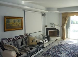 Detached House, Golf
