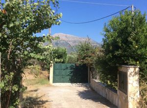 Μονοκατοικία προς πώληση Μακύνεια (Αντίρριο) 200 τ.μ. 3 Υπνοδωμάτια