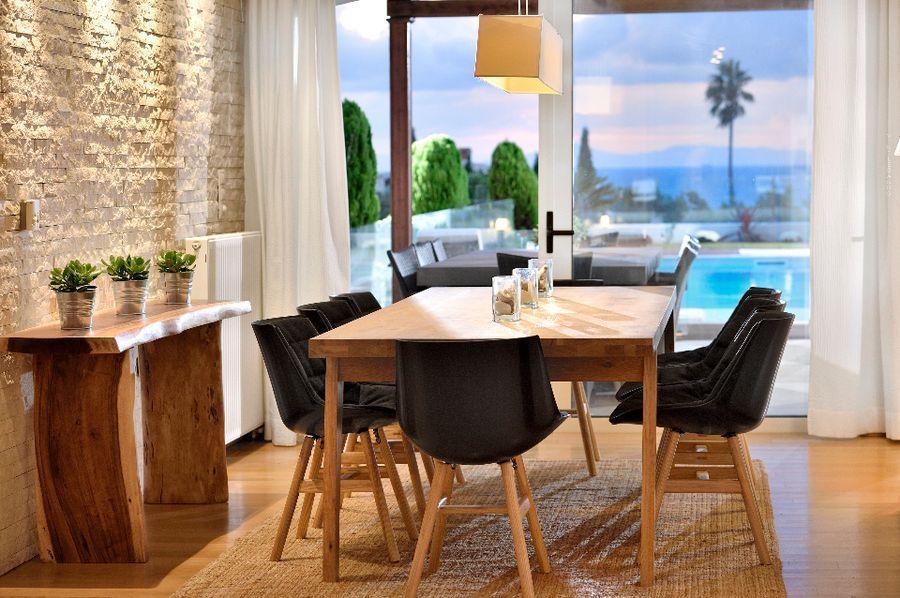 Fotografija 98695761