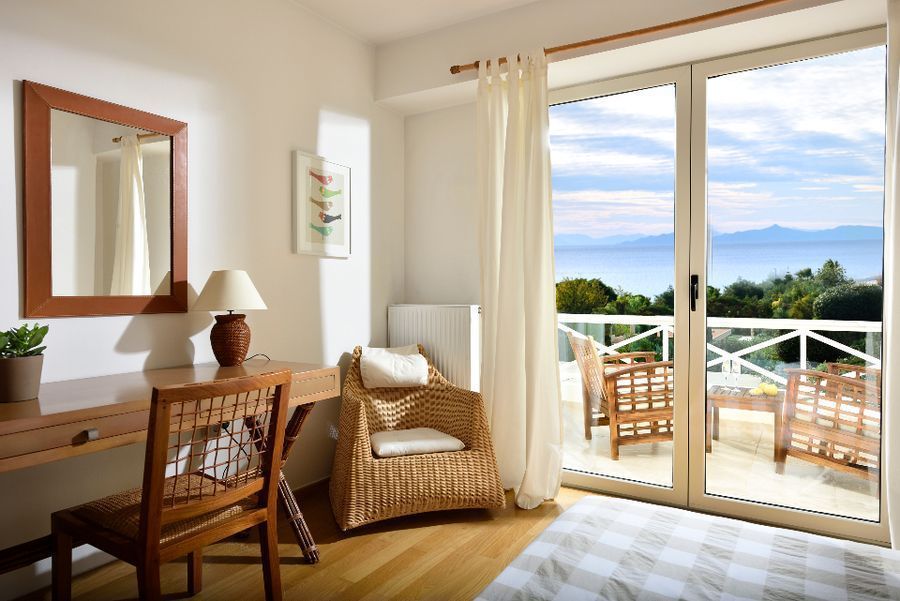 Fotografija 98695767