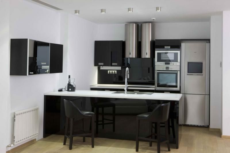 Fotografija 98719578